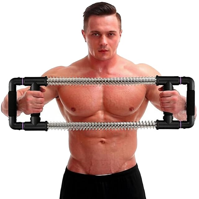 Barra de empuje GoFitness sujeta ante el pecho, con dos muelles cromados entre agarres negros articulados