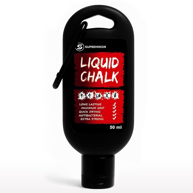 Frasco SUPREMIKON negro de 50 ml con etiqueta roja y una anilla de mosquetón moldeada en el hombro